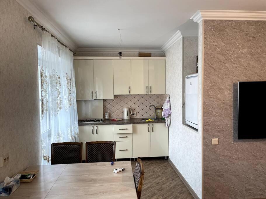 Aram Guest House Sevan Esterno foto
